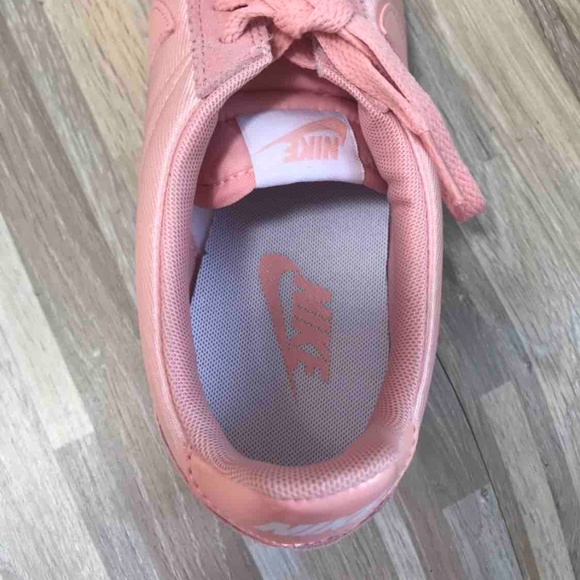 Nike Classic Cortez Nylon Coral W AUTHENTIC - Picture 7 of 8